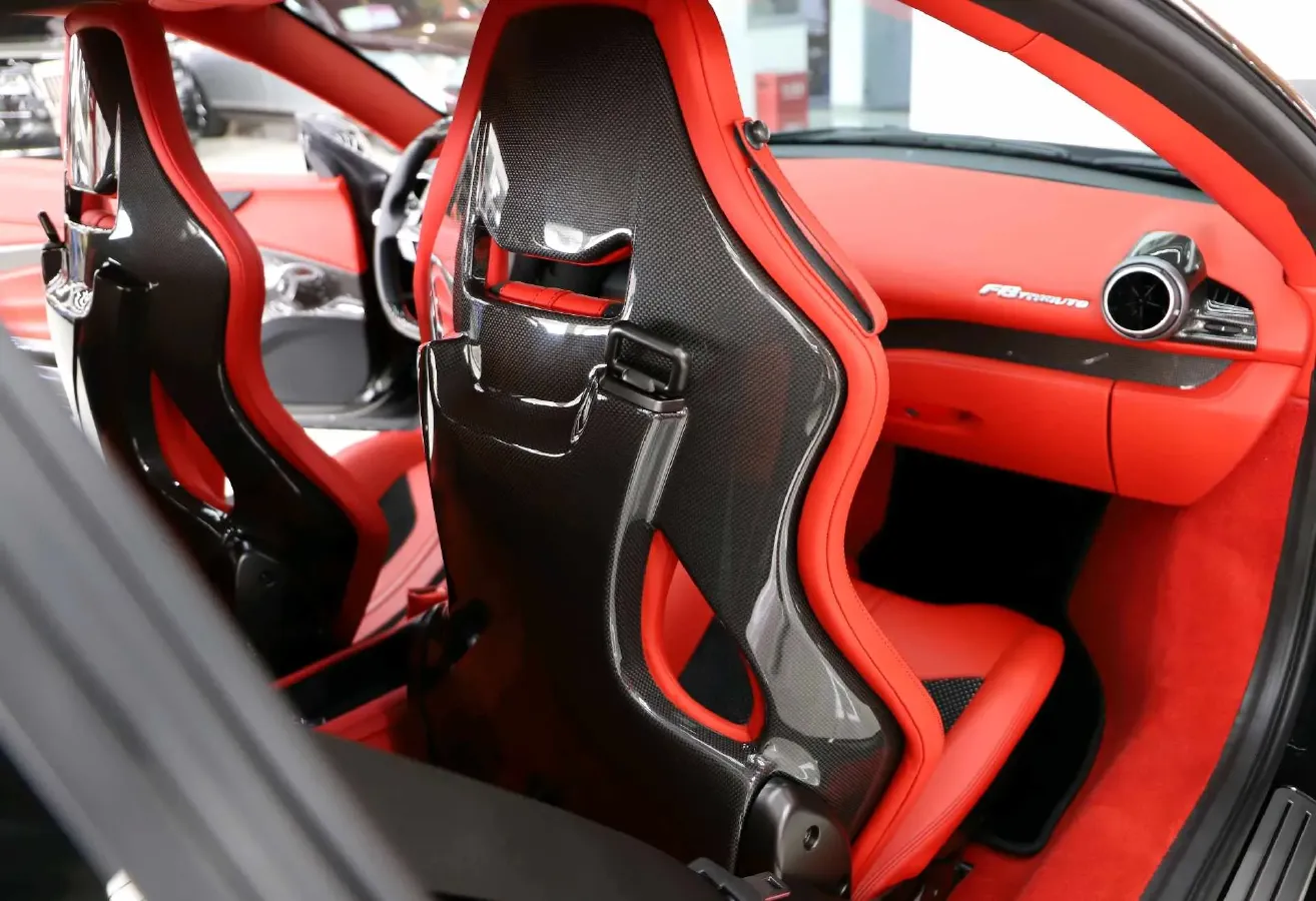 2019 Aston Martin DB11 5.2T 639HP V12 8AT,autocango,china used car exporter,china ev exporter,chinese used car exporter,chinese used ev exporter