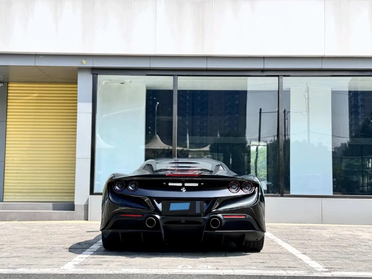 2019 Aston Martin DB11 5.2T 639HP V12 8AT,autocango,china used car exporter,china ev exporter,chinese used car exporter,chinese used ev exporter