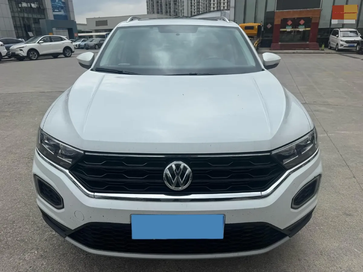 2022 Volkswagen T-Roc 1.4T 150HP L4 7DCT,autocango,china used car exporter,china ev exporter,chinese used car exporter,chinese used ev exporter