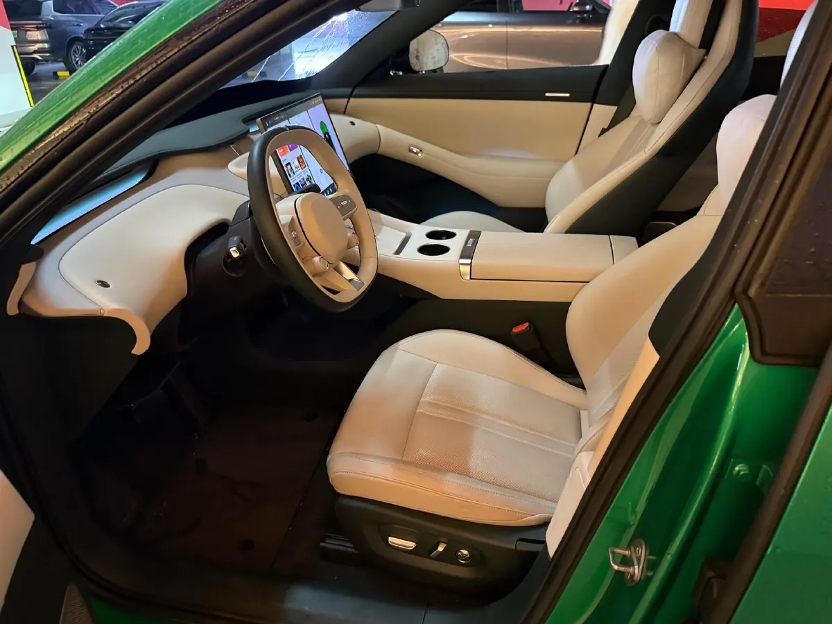2025 MI YU7 BEV 96.3KWH,autocango,china used car exporter,china ev exporter,chinese used car exporter,chinese used ev exporter