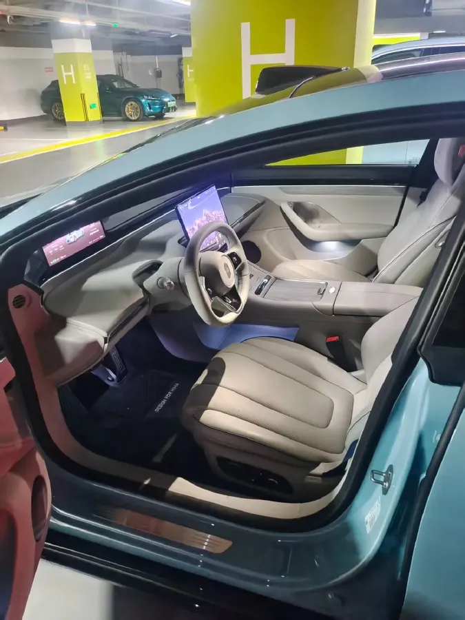 2026 Luxeed S7 BEV,autocango,china used car exporter,china ev exporter,chinese used car exporter,chinese used ev exporter