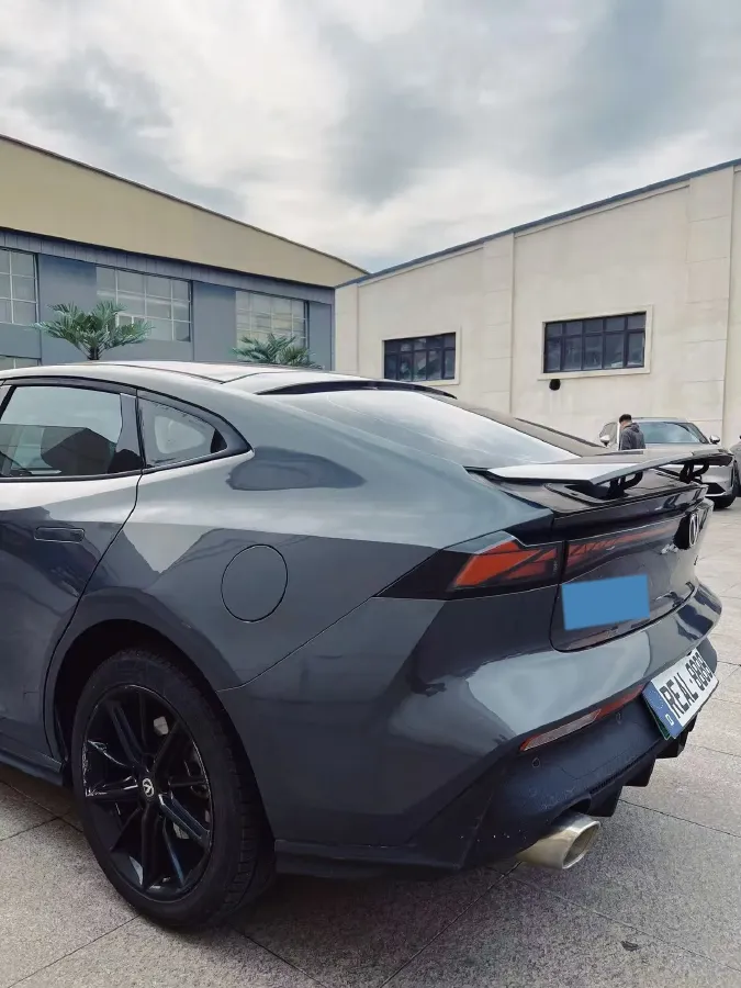 2023 ChangAn UNI-V iDD 1.5T 170HP L4 6TCT PHEV 18.4KWH,autocango,china used car exporter,china ev exporter,chinese used car exporter,chinese used ev exporter
