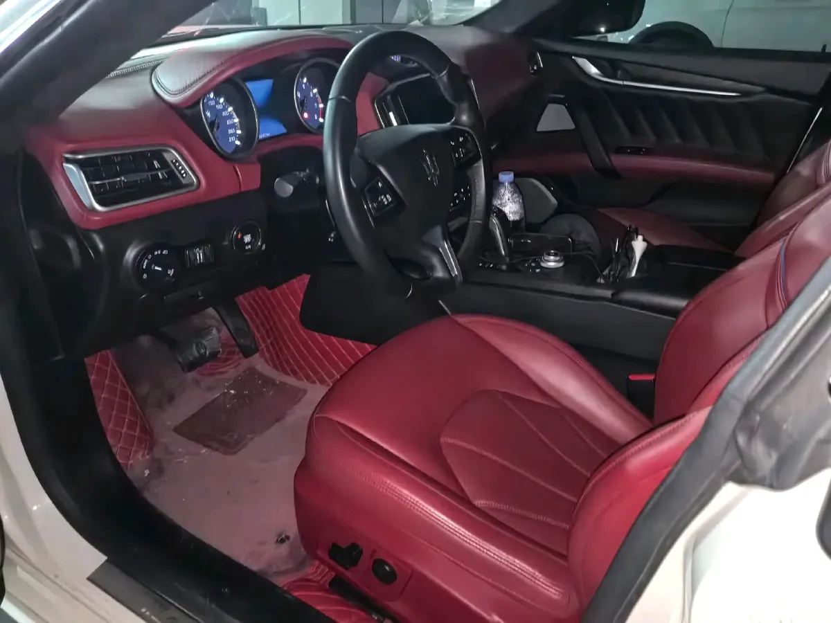 2019 Maserati Ghibli 3.0T 350HP V6 8AT,autocango,china used car exporter,china ev exporter,chinese used car exporter,chinese used ev exporter