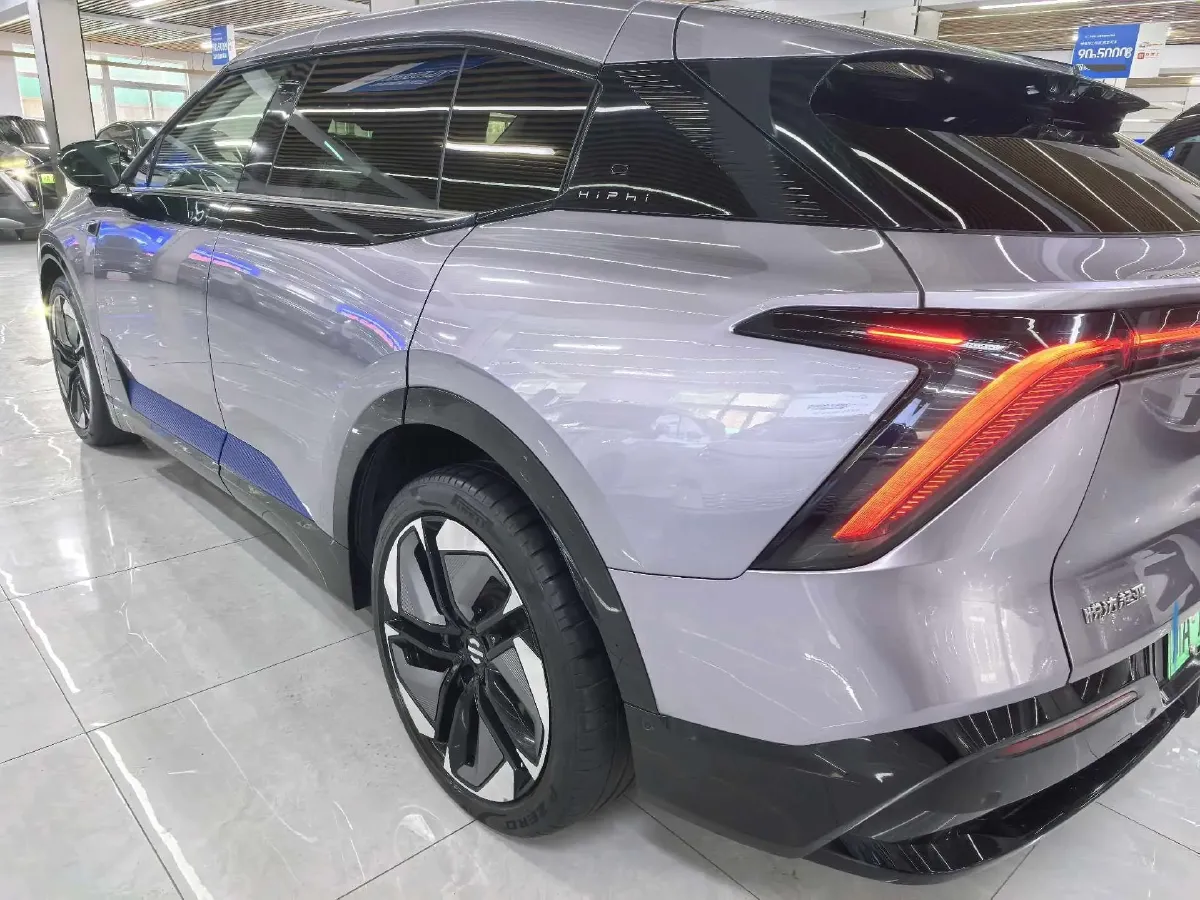 2023 HiPhi Y BEV 76.6KWH,autocango,china used car exporter,china ev exporter,chinese used car exporter,chinese used ev exporter