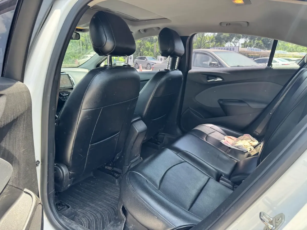 2018 Chevrolet Cruze 1.5L 114HP L4 6AT,autocango,china used car exporter,china ev exporter,chinese used car exporter,chinese used ev exporter