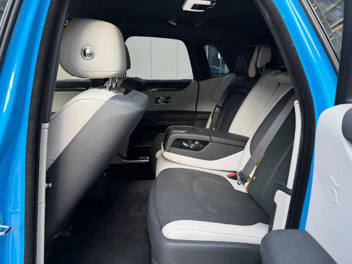 2022 Rolls-Royce Ghost 6.7T 600HP V12 8AT,autocango,china used car exporter,china ev exporter,chinese used car exporter,chinese used ev exporter
