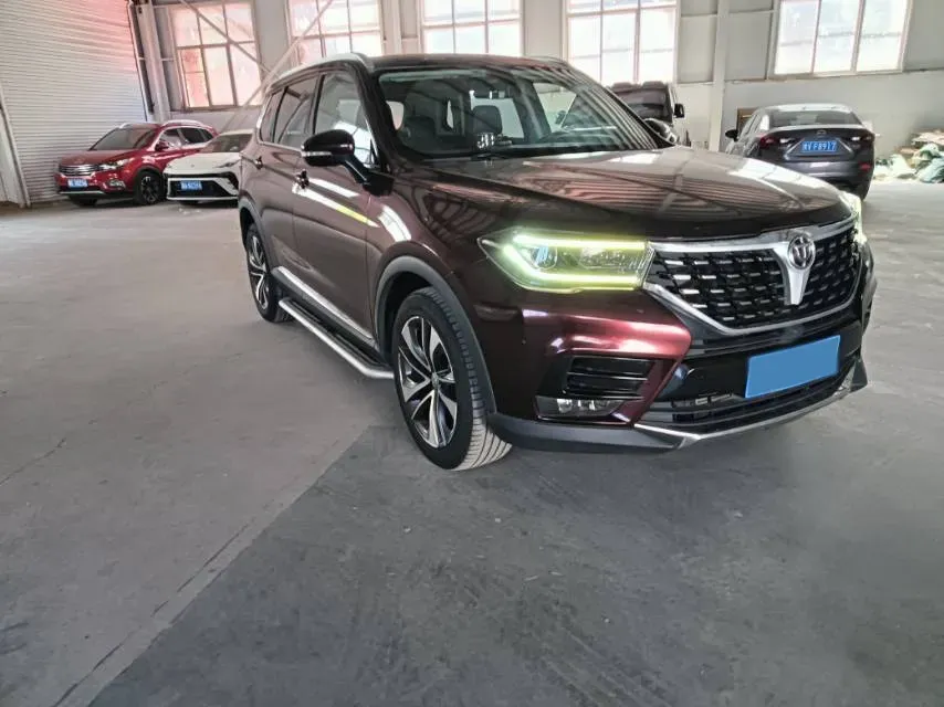 2018 Brilliance Auto V7 1.6T 204HP L4 7DCT,autocango,china used car exporter,china ev exporter,chinese used car exporter,chinese used ev exporter