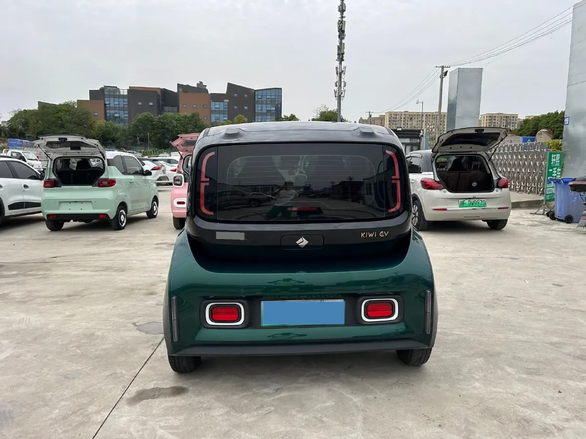 2021 BaoJun KiWi EV BEV 31.9KWH,autocango,china used car exporter,china ev exporter,chinese used car exporter,chinese used ev exporter