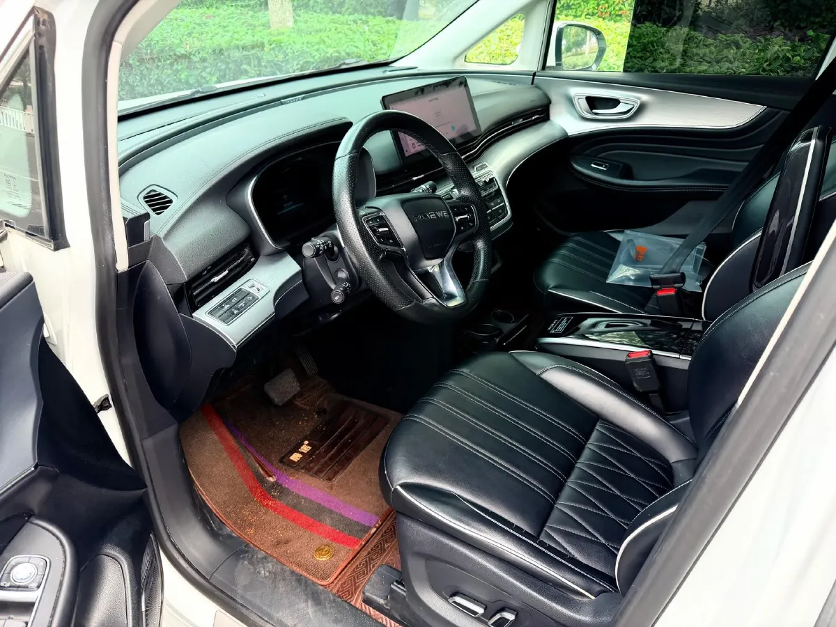2021 Roewe iMAX8 2.0T 234HP L4 8AT,autocango,china used car exporter,china ev exporter,chinese used car exporter,chinese used ev exporter