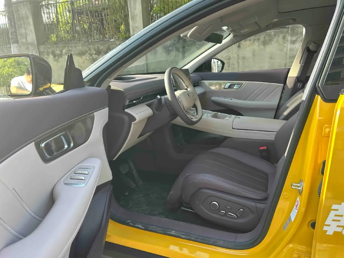 2026 Deepal S07 REEV 98HP REEV,autocango,china used car exporter,china ev exporter,chinese used car exporter,chinese used ev exporter