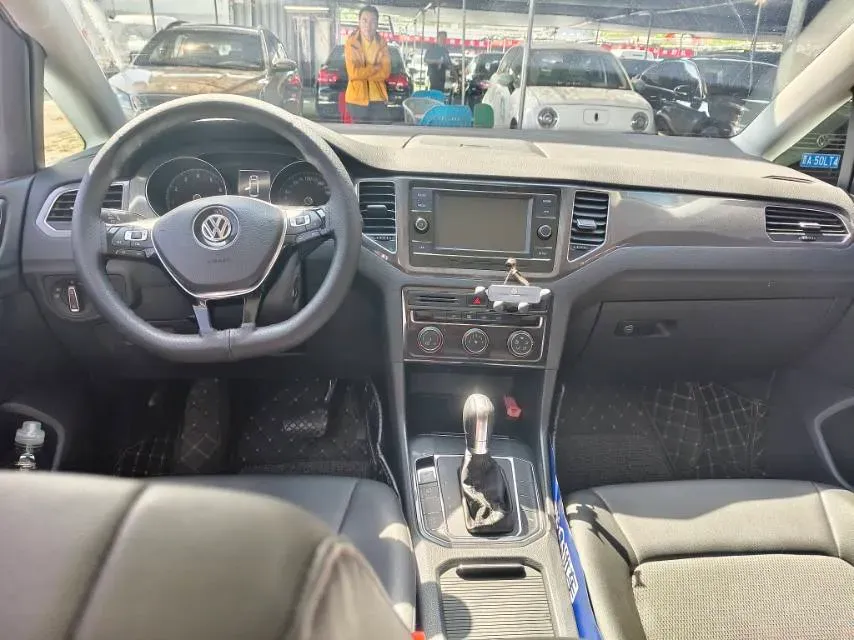 2018 Volkswagen Golf Sportsvan 1.4T 131HP L4 7DCT,autocango,china used car exporter,china ev exporter,chinese used car exporter,chinese used ev exporter