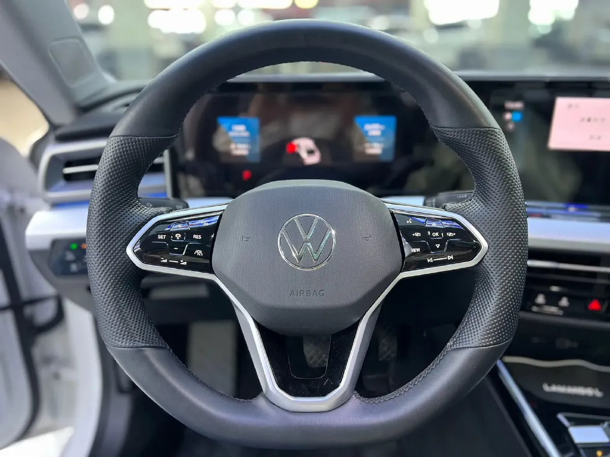 2023 Volkswagen Lamando 1.4T 150HP L4 7DCT,autocango,china used car exporter,china ev exporter,chinese used car exporter,chinese used ev exporter