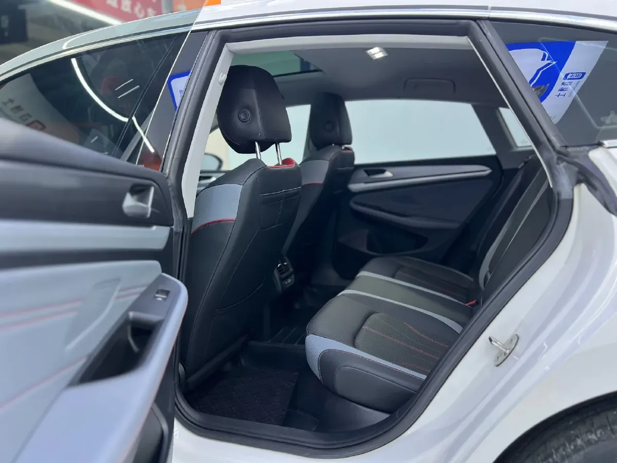 2023 Volkswagen Lamando 1.4T 150HP L4 7DCT,autocango,china used car exporter,china ev exporter,chinese used car exporter,chinese used ev exporter