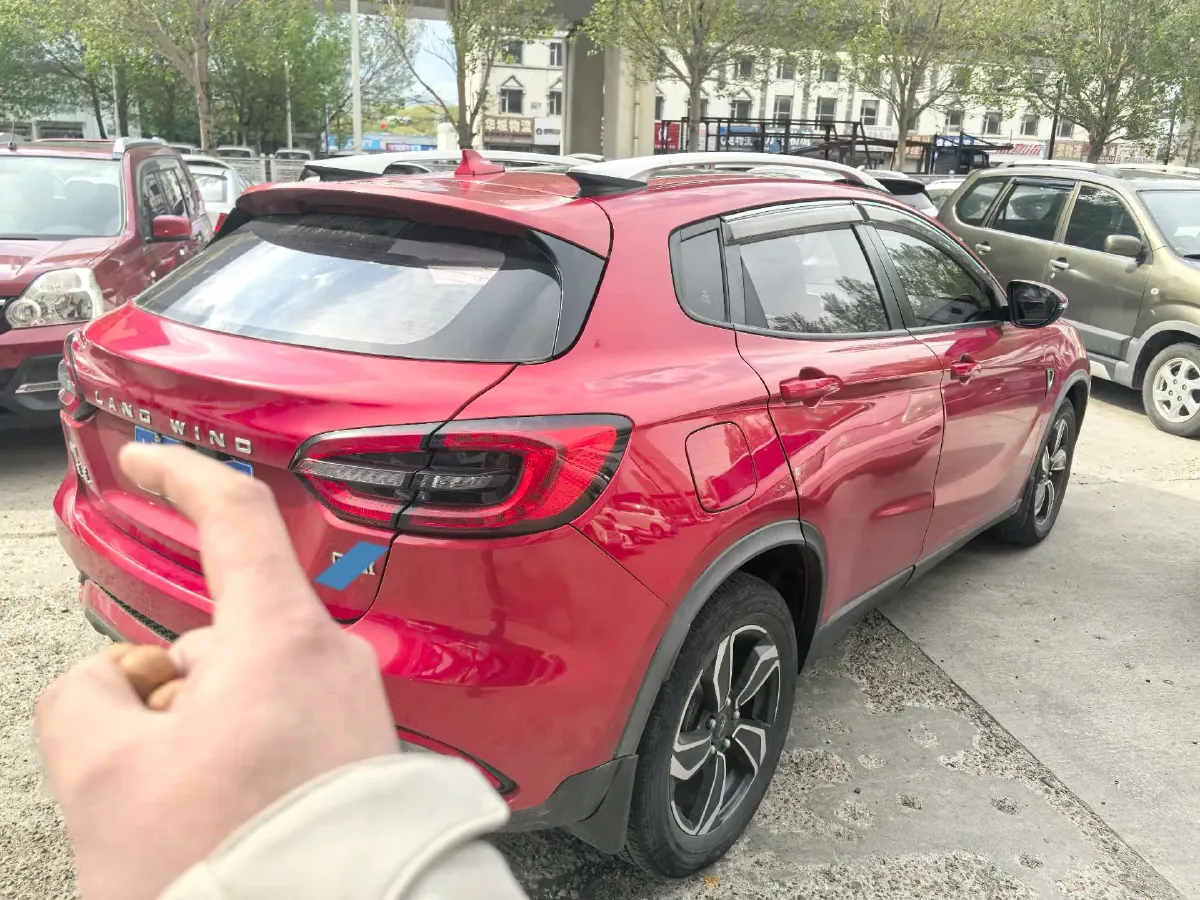 2018 Landwind XiaoYao 1.5T 163HP L4 CVT,autocango,china used car exporter,china ev exporter,chinese used car exporter,chinese used ev exporter