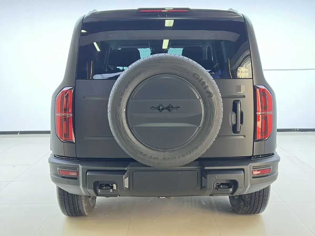 2023 FangChengBao Bao 5 1.5T 194HP L4 E-CVT PHEV 31.8KWH,autocango,china used car exporter,china ev exporter,chinese used car exporter,chinese used ev exporter