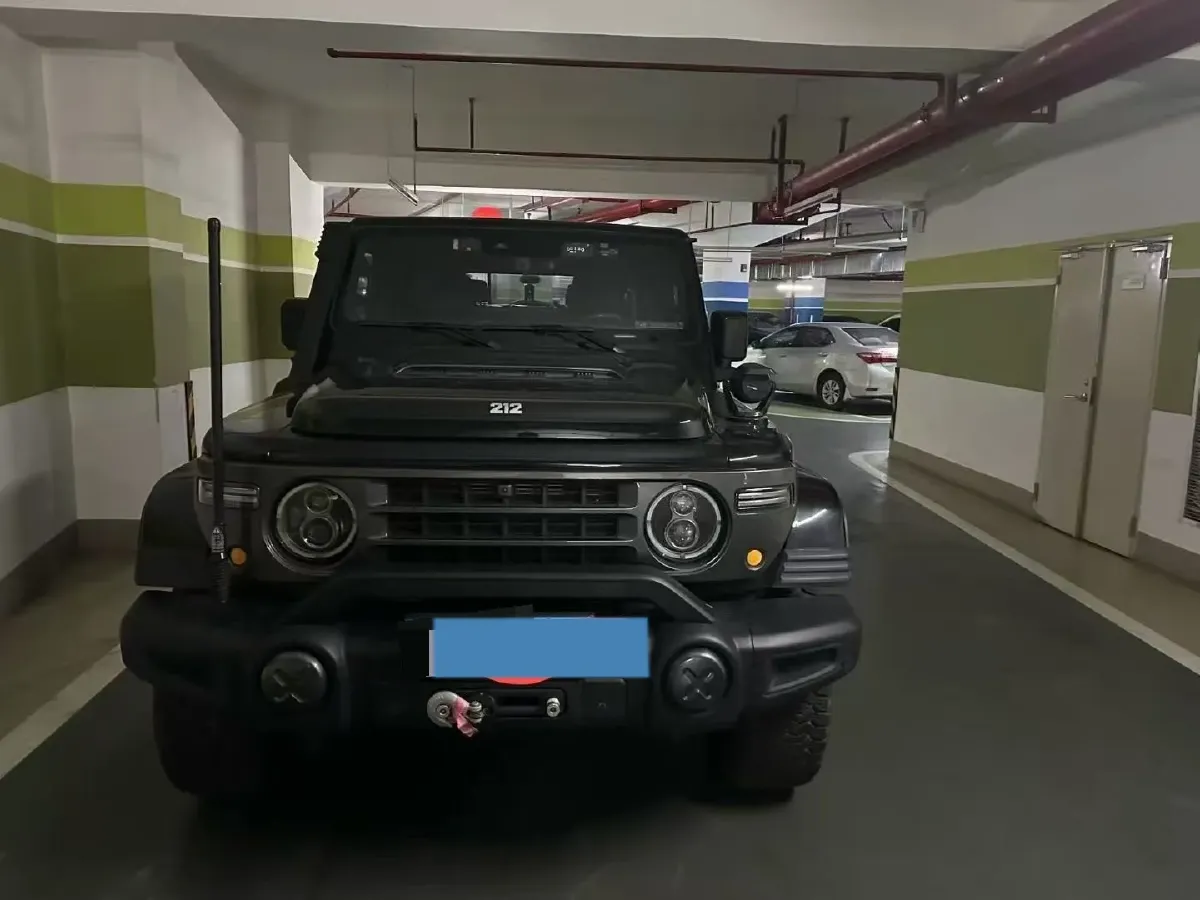 2025 212 212 T01 2.0T 252HP L4 8AT,autocango,china used car exporter,china ev exporter,chinese used car exporter,chinese used ev exporter