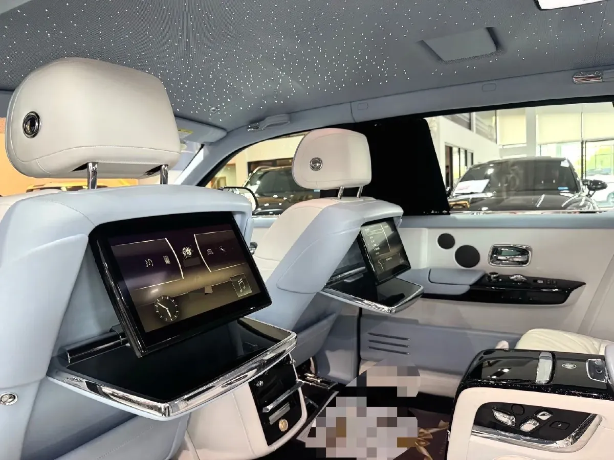 2018 Rolls-Royce Phantom 6.7T 571HP V12 8AT,autocango,china used car exporter,china ev exporter,chinese used car exporter,chinese used ev exporter