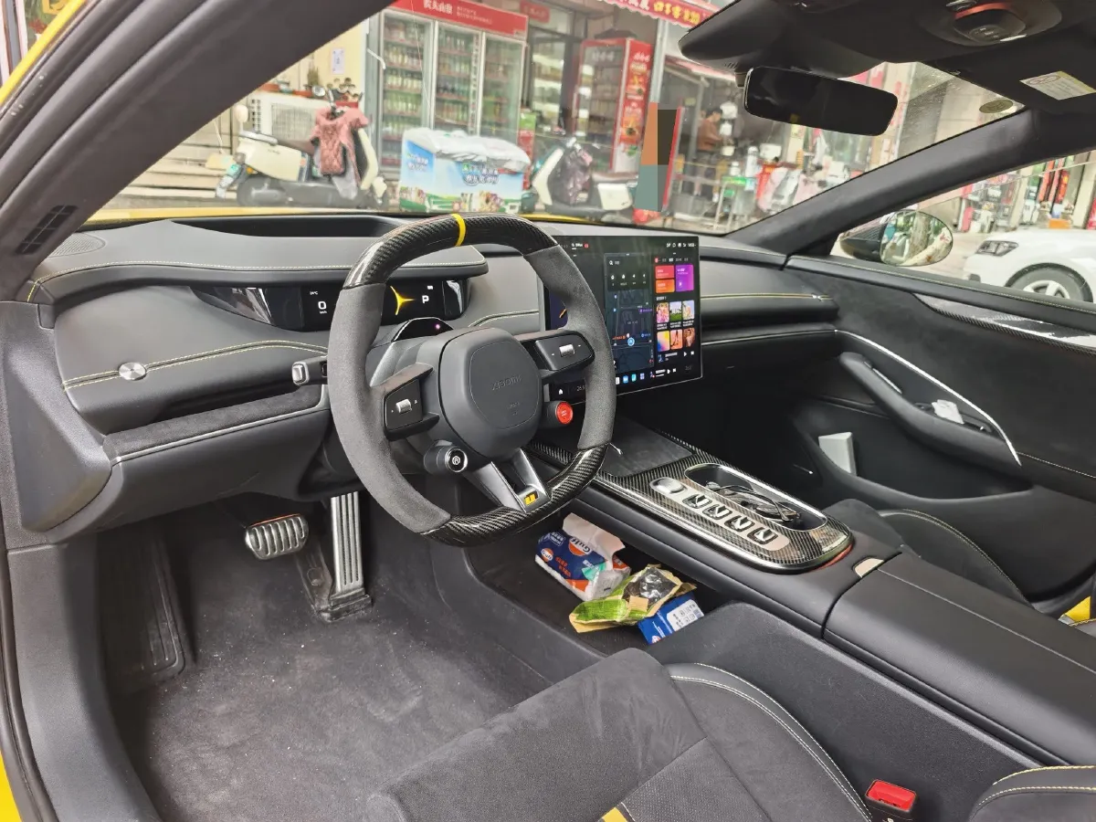 2025 MI SU7 Ultra BEV 93.7KWH,autocango,china used car exporter,china ev exporter,chinese used car exporter,chinese used ev exporter