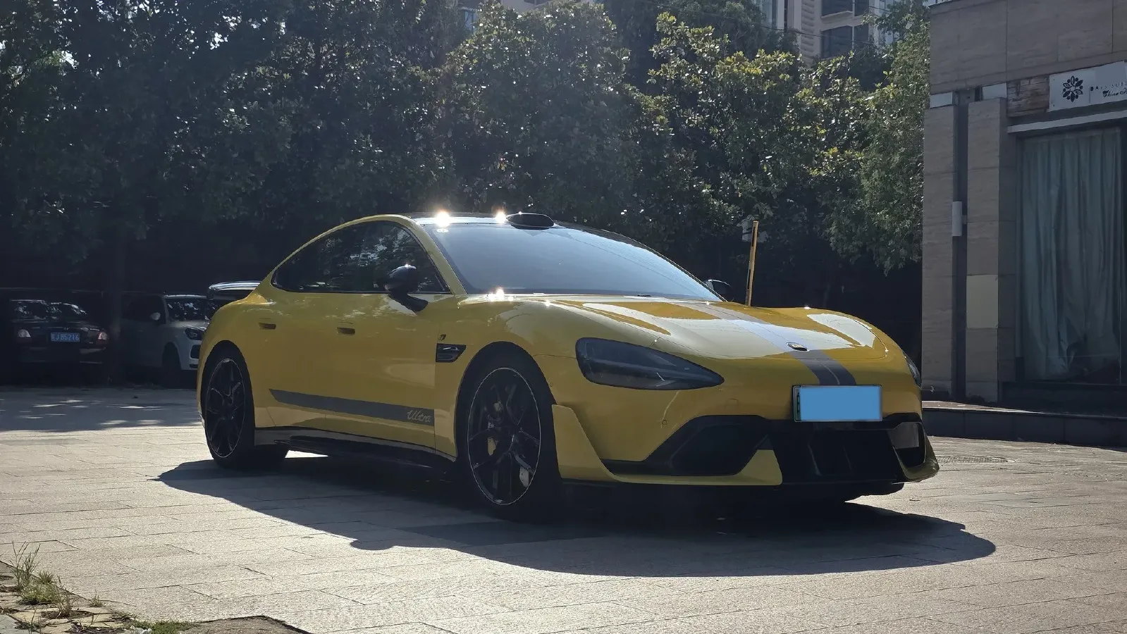 2025 MI SU7 Ultra BEV 93.7KWH,autocango,china used car exporter,china ev exporter,chinese used car exporter,chinese used ev exporter