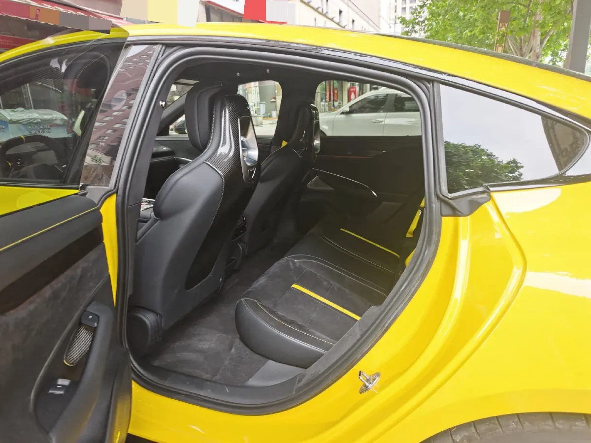 2025 MI SU7 Ultra BEV 93.7KWH,autocango,china used car exporter,china ev exporter,chinese used car exporter,chinese used ev exporter