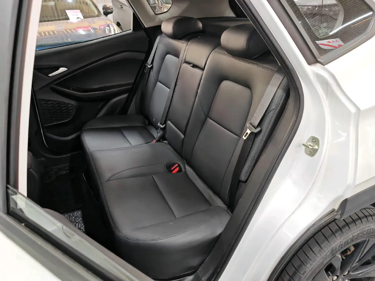 2019 Chevrolet Trax 1.0T 125HP L3 6AT,autocango,china used car exporter,china ev exporter,chinese used car exporter,chinese used ev exporter