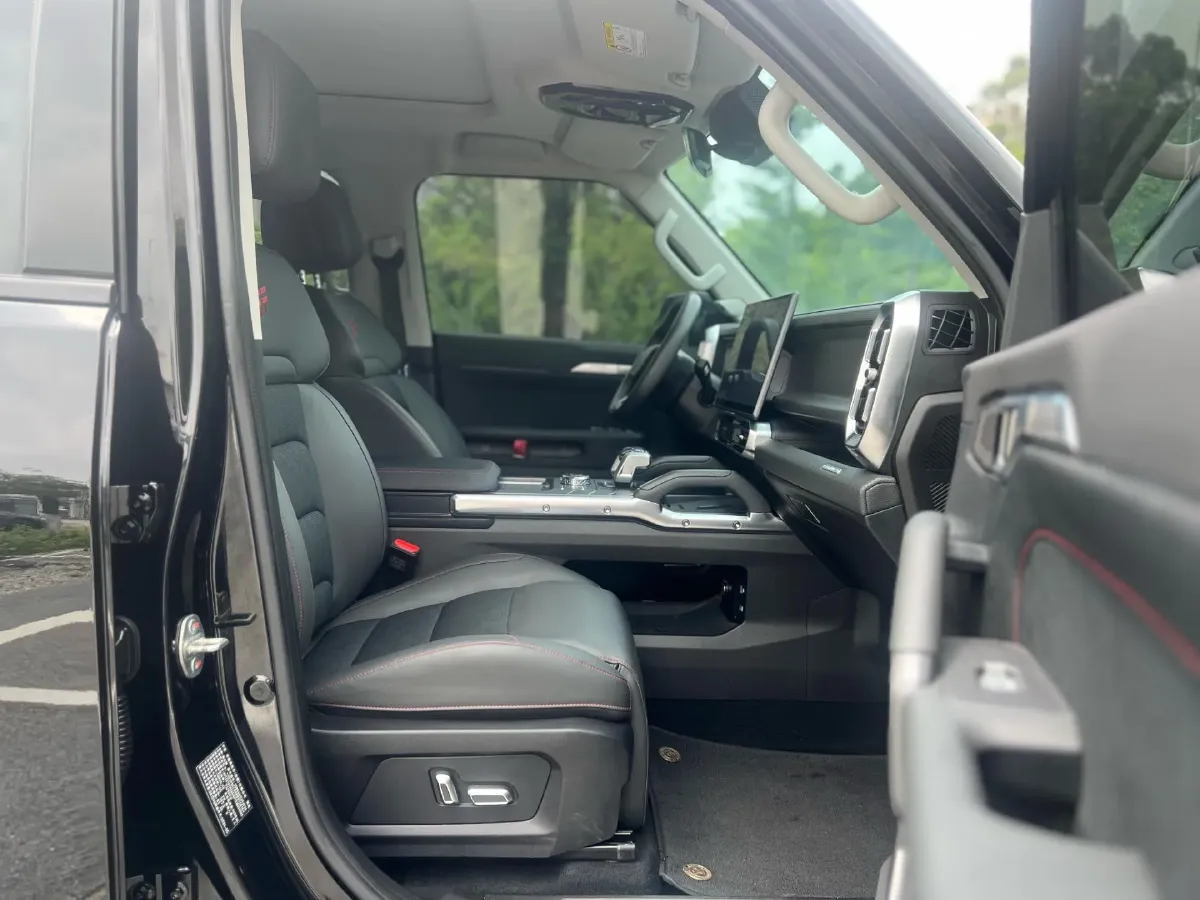 2024 Jetour ShanHai TravellerC-DM 1.5T 156HP L4 3DHT PHEV 26.7KWH,autocango,china used car exporter,china ev exporter,chinese used car exporter,chinese used ev exporter