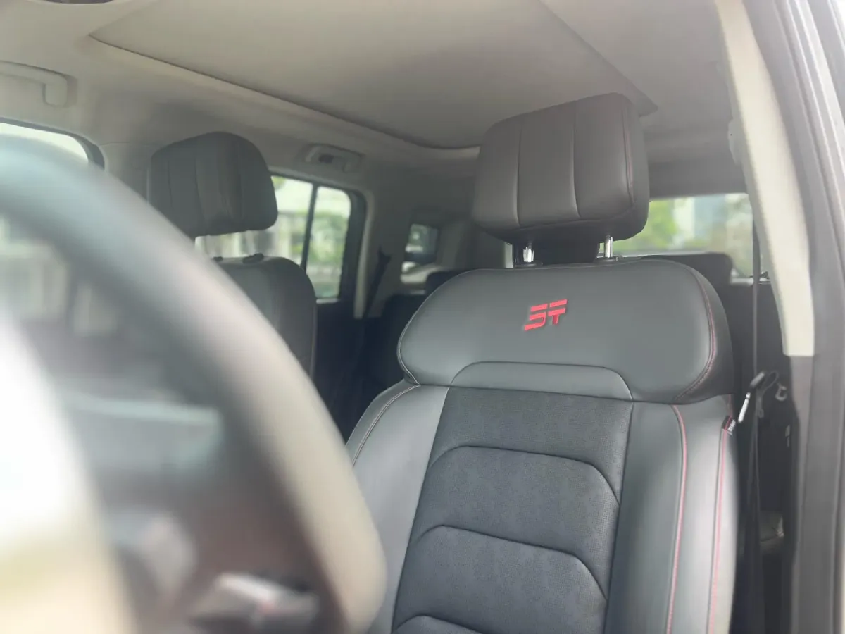 2024 Jetour ShanHai TravellerC-DM 1.5T 156HP L4 3DHT PHEV 26.7KWH,autocango,china used car exporter,china ev exporter,chinese used car exporter,chinese used ev exporter