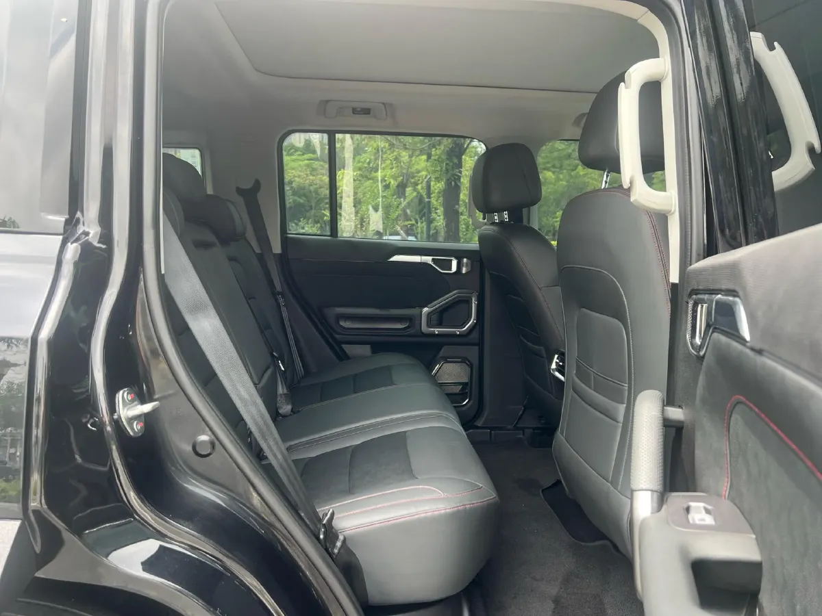 2024 Jetour ShanHai TravellerC-DM 1.5T 156HP L4 3DHT PHEV 26.7KWH,autocango,china used car exporter,china ev exporter,chinese used car exporter,chinese used ev exporter