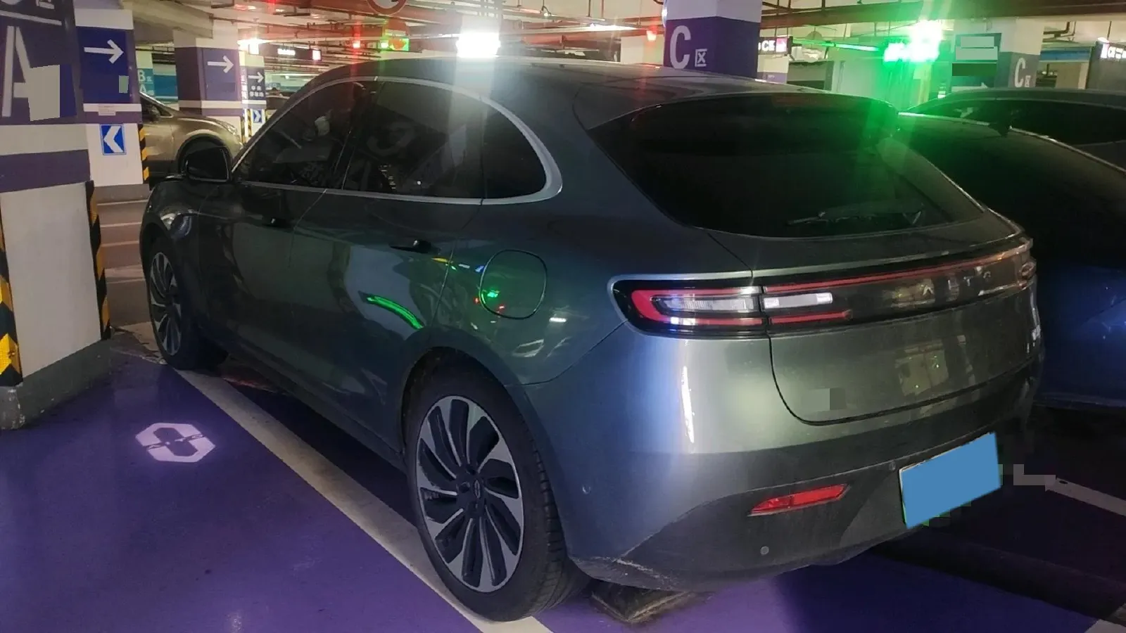 2022 Infiniti Q50L 2.0T 211HP L4 7AT,autocango,china used car exporter,china ev exporter,chinese used car exporter,chinese used ev exporter