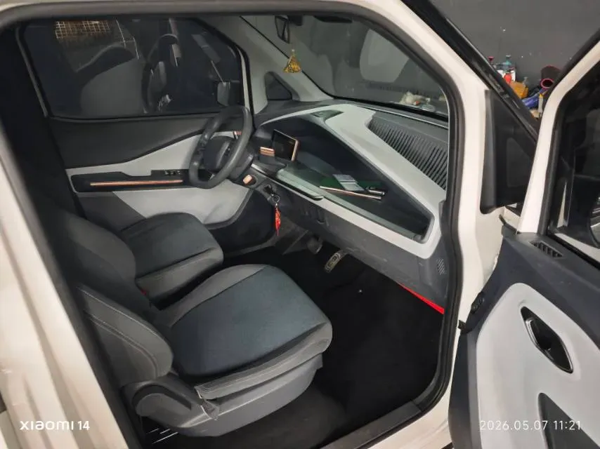 2018 BaoJun E200 BEV 22KWH,autocango,china used car exporter,china ev exporter,chinese used car exporter,chinese used ev exporter