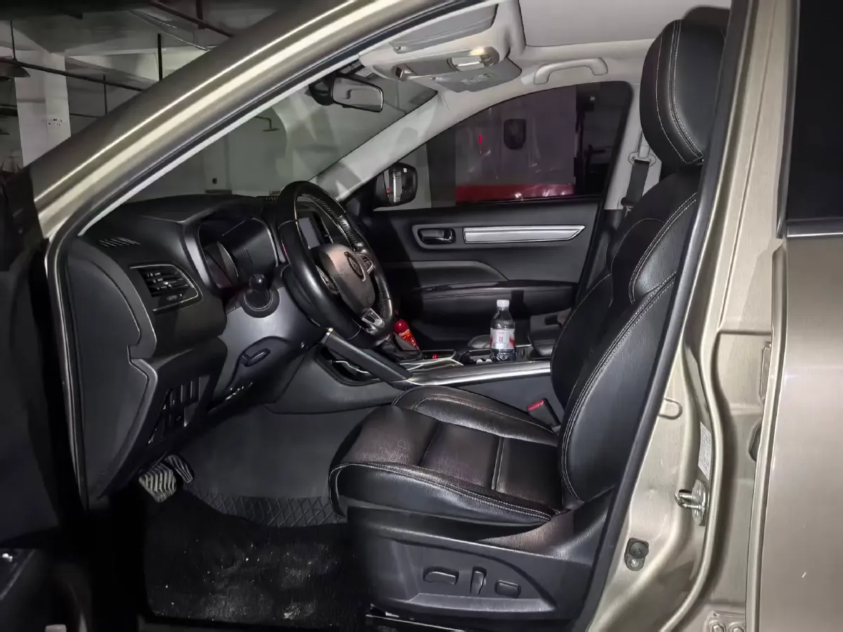 2018 Renault Koleos 2.5L 186HP L4 CVT,autocango,china used car exporter,china ev exporter,chinese used car exporter,chinese used ev exporter