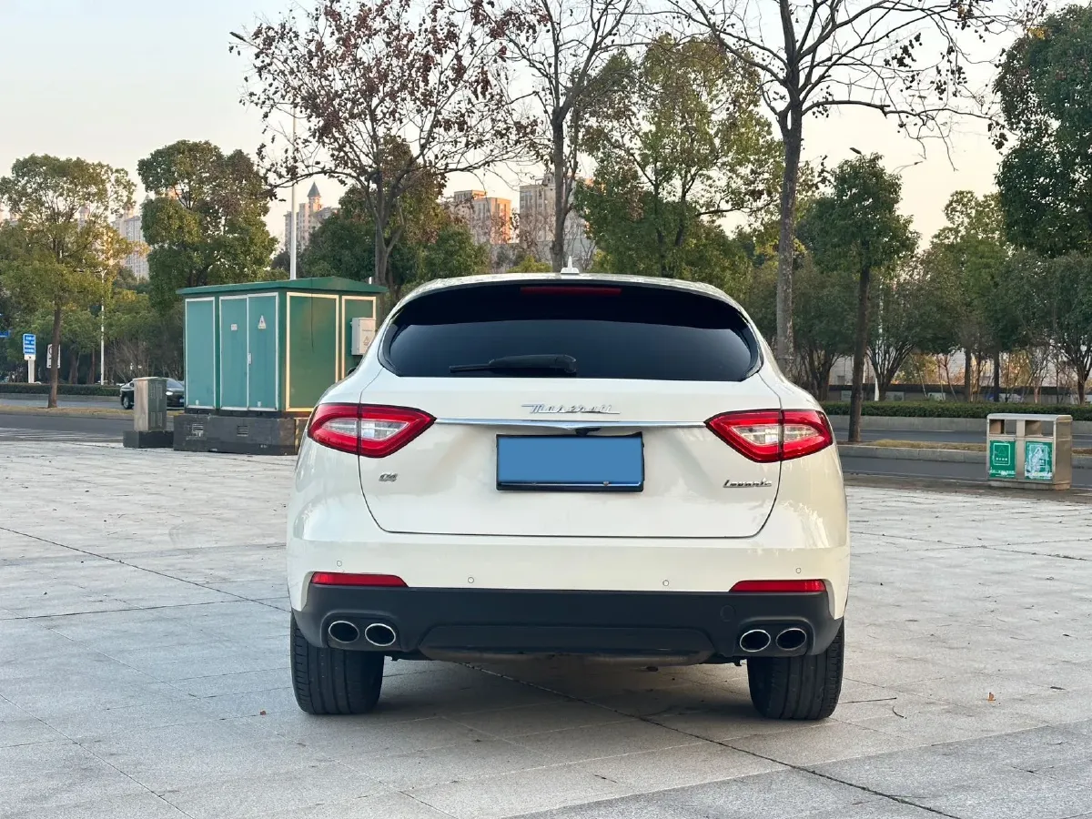 2019 Maserati Levante 3.0T 350HP V6 8AT,autocango,china used car exporter,china ev exporter,chinese used car exporter,chinese used ev exporter