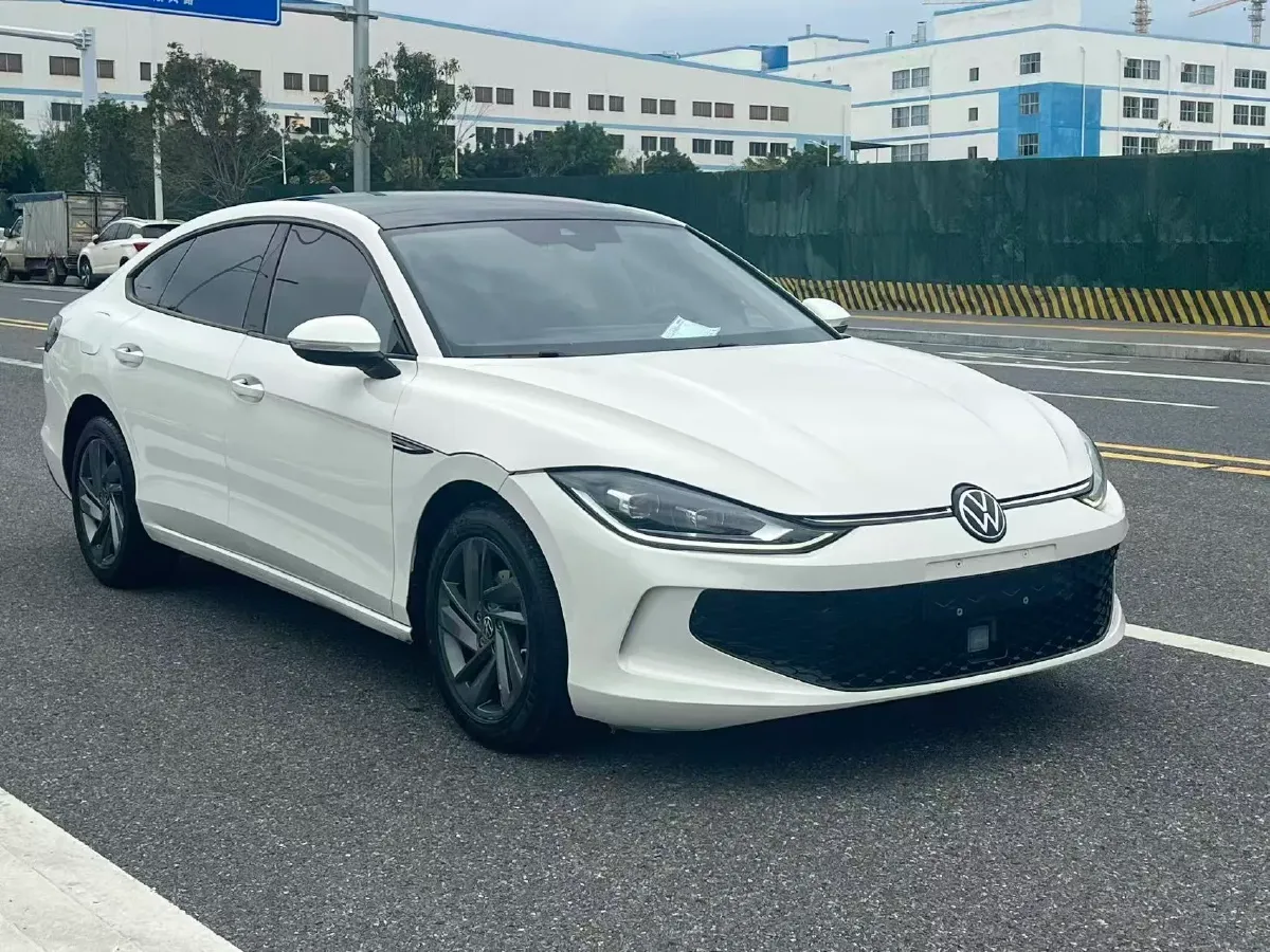 2022 Jetour DASHING i-DM 1.5T 156HP L4 3DHT PHEV 19.27KWH,autocango,china used car exporter,china ev exporter,chinese used car exporter,chinese used ev exporter