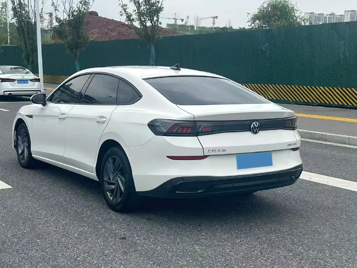 2022 Jetour DASHING i-DM 1.5T 156HP L4 3DHT PHEV 19.27KWH,autocango,china used car exporter,china ev exporter,chinese used car exporter,chinese used ev exporter
