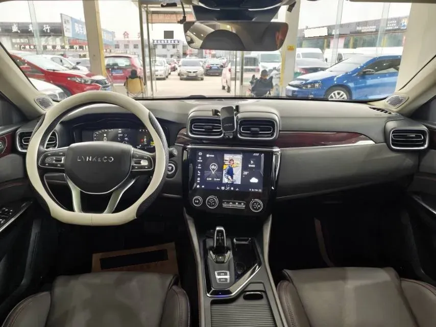 2021 LYNK&CO 02 1.5T 180HP L3 7DCT,autocango,china used car exporter,china ev exporter,chinese used car exporter,chinese used ev exporter