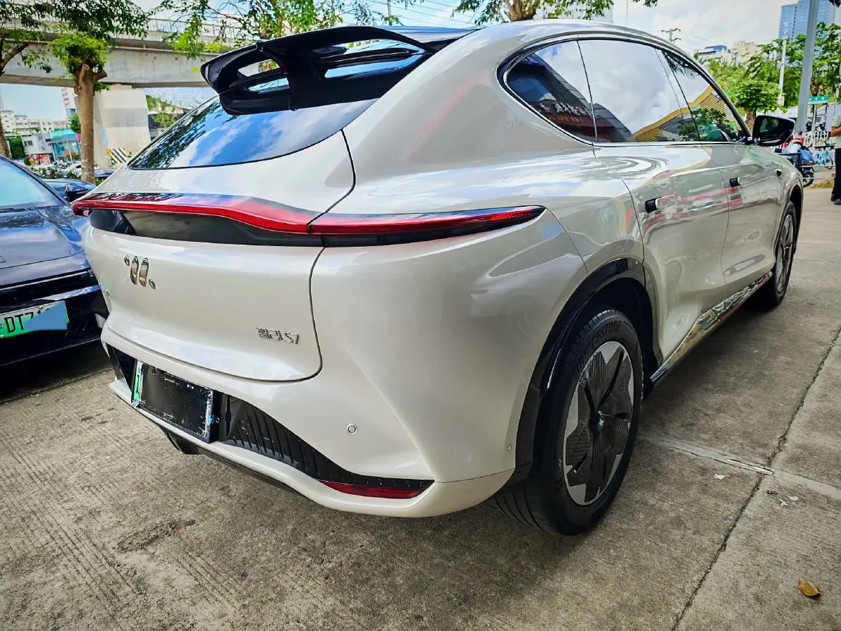 2023 IM LS7 BEV 90KWH,autocango,china used car exporter,china ev exporter,chinese used car exporter,chinese used ev exporter
