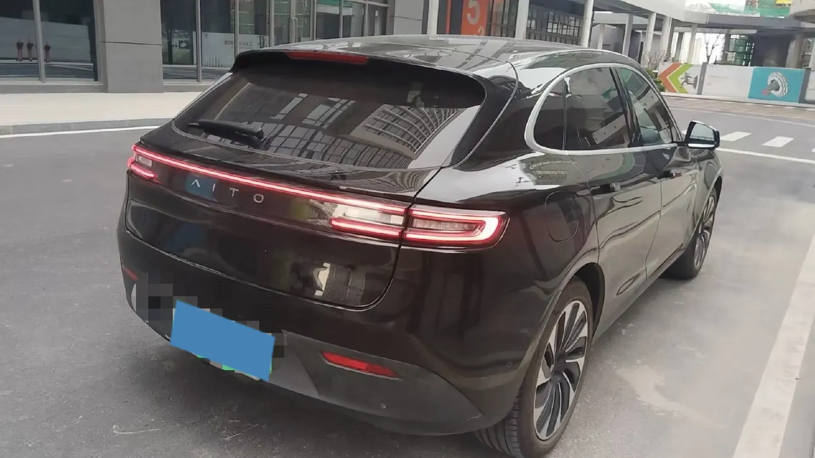 2022 Isuzu Mu-X 2.0T 220HP L4 8AT,autocango,china used car exporter,china ev exporter,chinese used car exporter,chinese used ev exporter