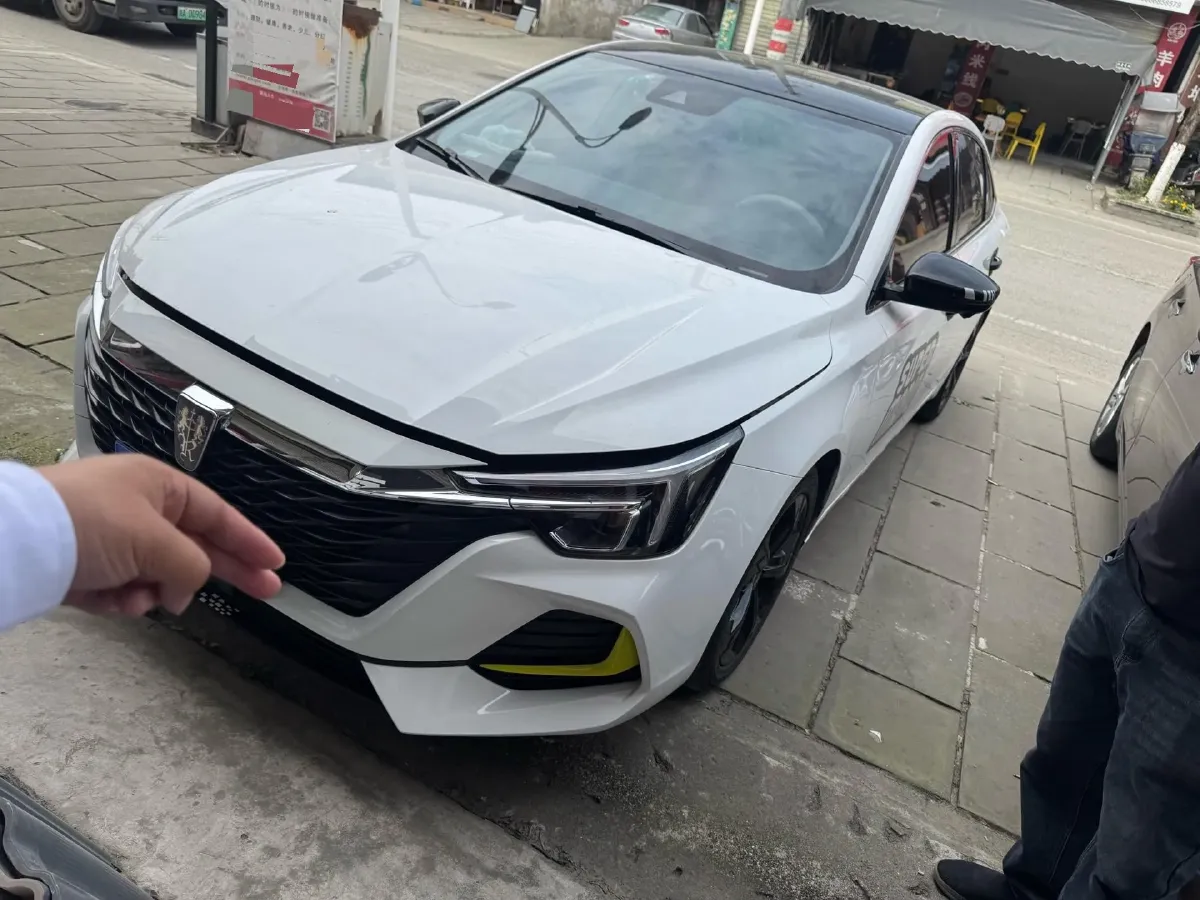 2020 Roewe i6 MAX 1.5T 173HP L4 7DCT,autocango,china used car exporter,china ev exporter,chinese used car exporter,chinese used ev exporter