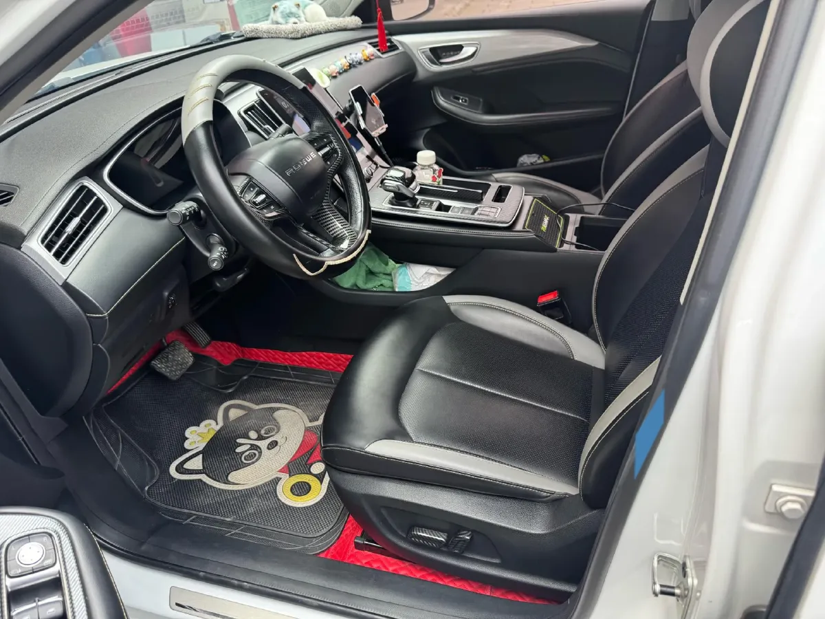 2020 Roewe i6 MAX 1.5T 173HP L4 7DCT,autocango,china used car exporter,china ev exporter,chinese used car exporter,chinese used ev exporter