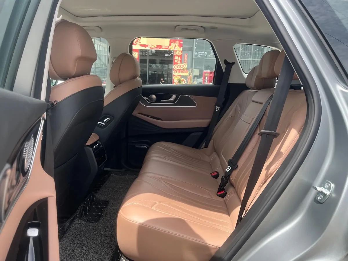 2024 Chery Tiggo8L 2.0T 254HP L4 8AT,autocango,china used car exporter,china ev exporter,chinese used car exporter,chinese used ev exporter