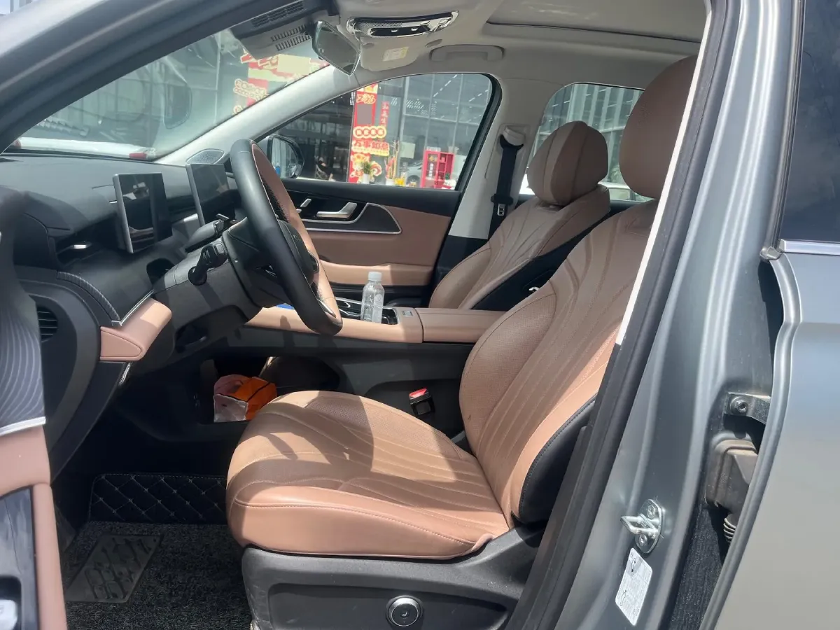 2024 Chery Tiggo8L 2.0T 254HP L4 8AT,autocango,china used car exporter,china ev exporter,chinese used car exporter,chinese used ev exporter