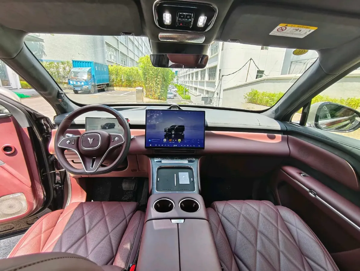 2026 Voyah TaiShan 1.5T 150HP L4 PHEV,autocango,china used car exporter,china ev exporter,chinese used car exporter,chinese used ev exporter