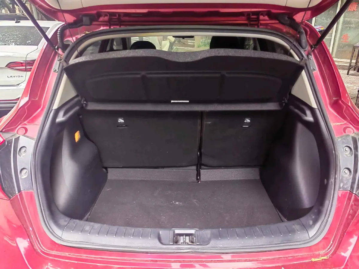 2023 Nissan Tiida 1.6L 122HP L4 CVT,autocango,china used car exporter,china ev exporter,chinese used car exporter,chinese used ev exporter