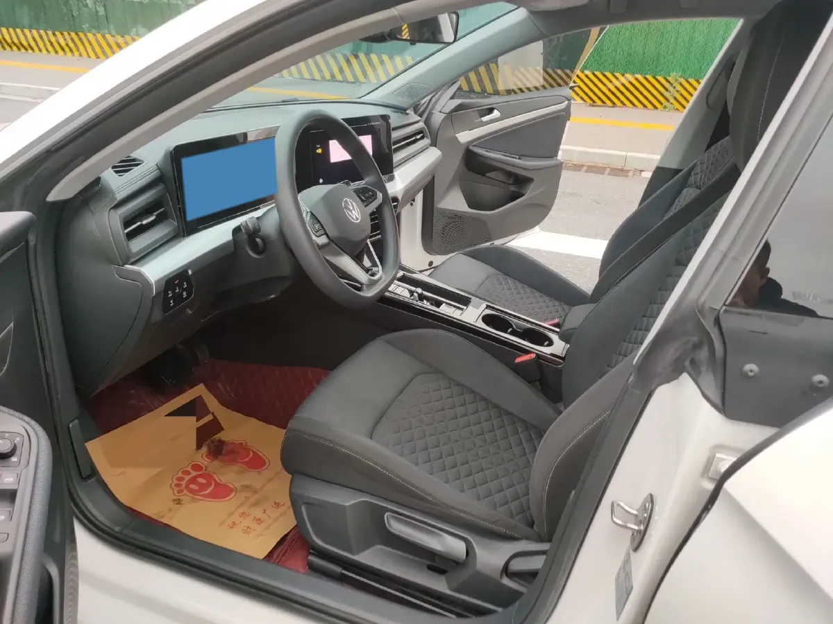 2022 Jetour DASHING i-DM 1.5T 156HP L4 3DHT PHEV 19.27KWH,autocango,china used car exporter,china ev exporter,chinese used car exporter,chinese used ev exporter