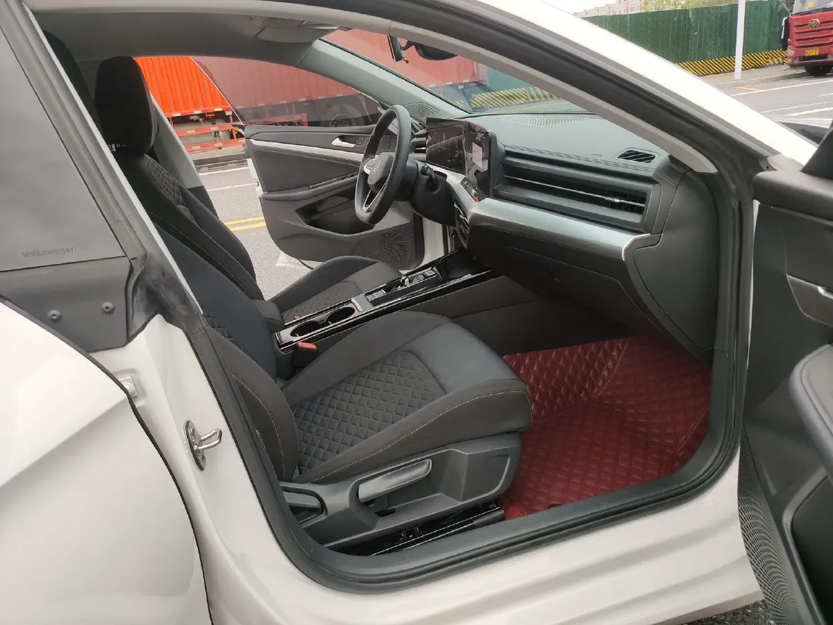 2022 Jetour DASHING i-DM 1.5T 156HP L4 3DHT PHEV 19.27KWH,autocango,china used car exporter,china ev exporter,chinese used car exporter,chinese used ev exporter