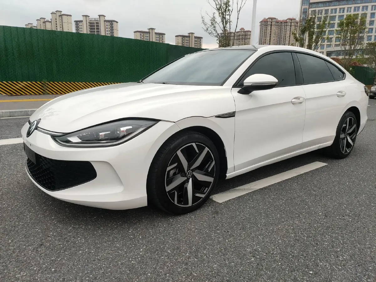2022 Jetour DASHING i-DM 1.5T 156HP L4 3DHT PHEV 19.27KWH,autocango,china used car exporter,china ev exporter,chinese used car exporter,chinese used ev exporter