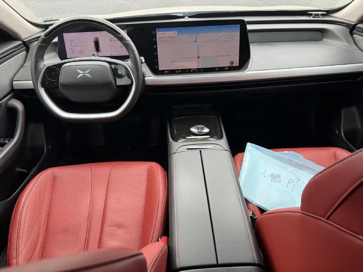 2020 DS 7 1.6T 215HP L4 8AT,autocango,china used car exporter,china ev exporter,chinese used car exporter,chinese used ev exporter