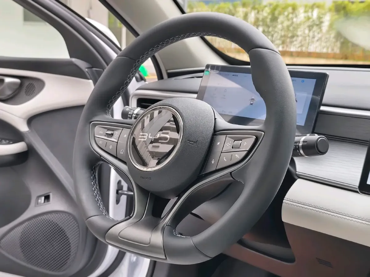 2025 BYD Seal05 DM-i 1.5L 101HP L4 E-CVT PHEV 15.87KWH,autocango,china used car exporter,china ev exporter,chinese used car exporter,chinese used ev exporter