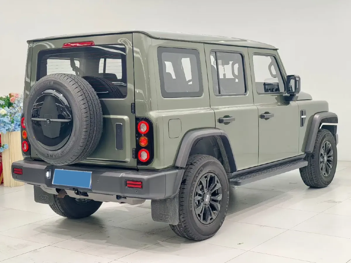 2024 212 212 T01 2.0T 252HP L4 8AT,autocango,china used car exporter,china ev exporter,chinese used car exporter,chinese used ev exporter