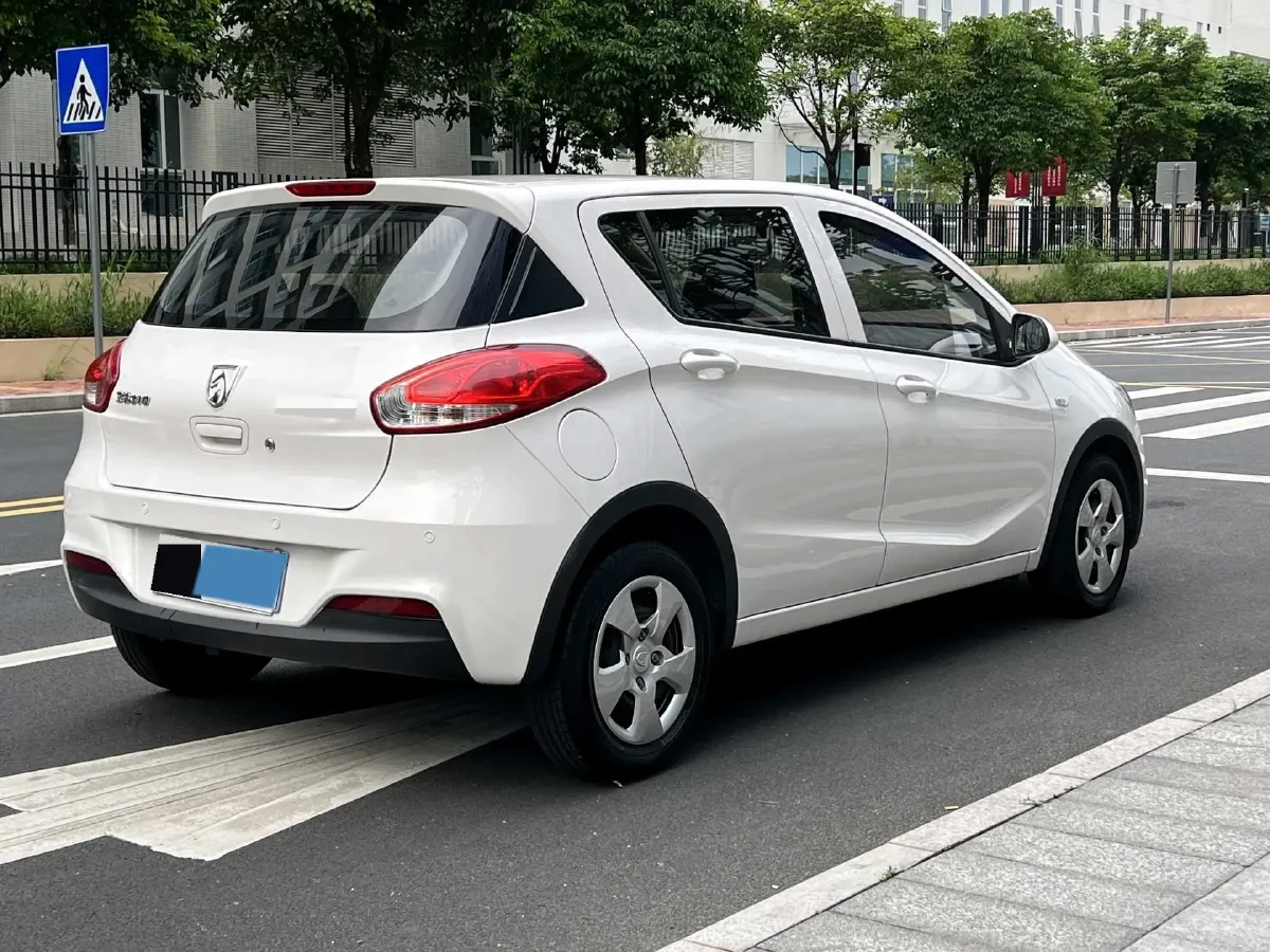 2020 BaoJun 310 1.2L 80HP L4 5MT,autocango,china used car exporter,china ev exporter,chinese used car exporter,chinese used ev exporter